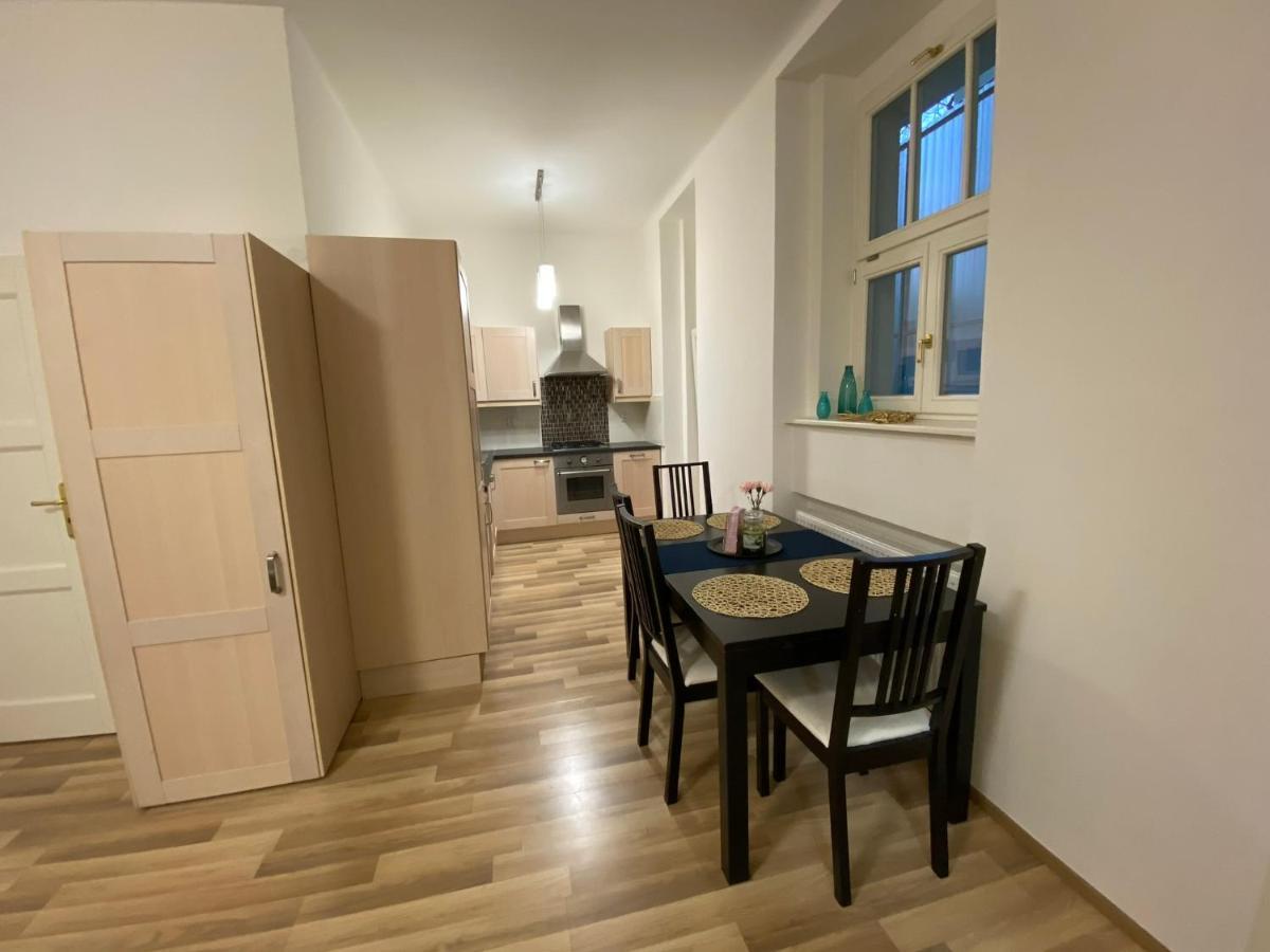 Spacious Apartment On Wenceslas Square Praha Eksteriør bilde